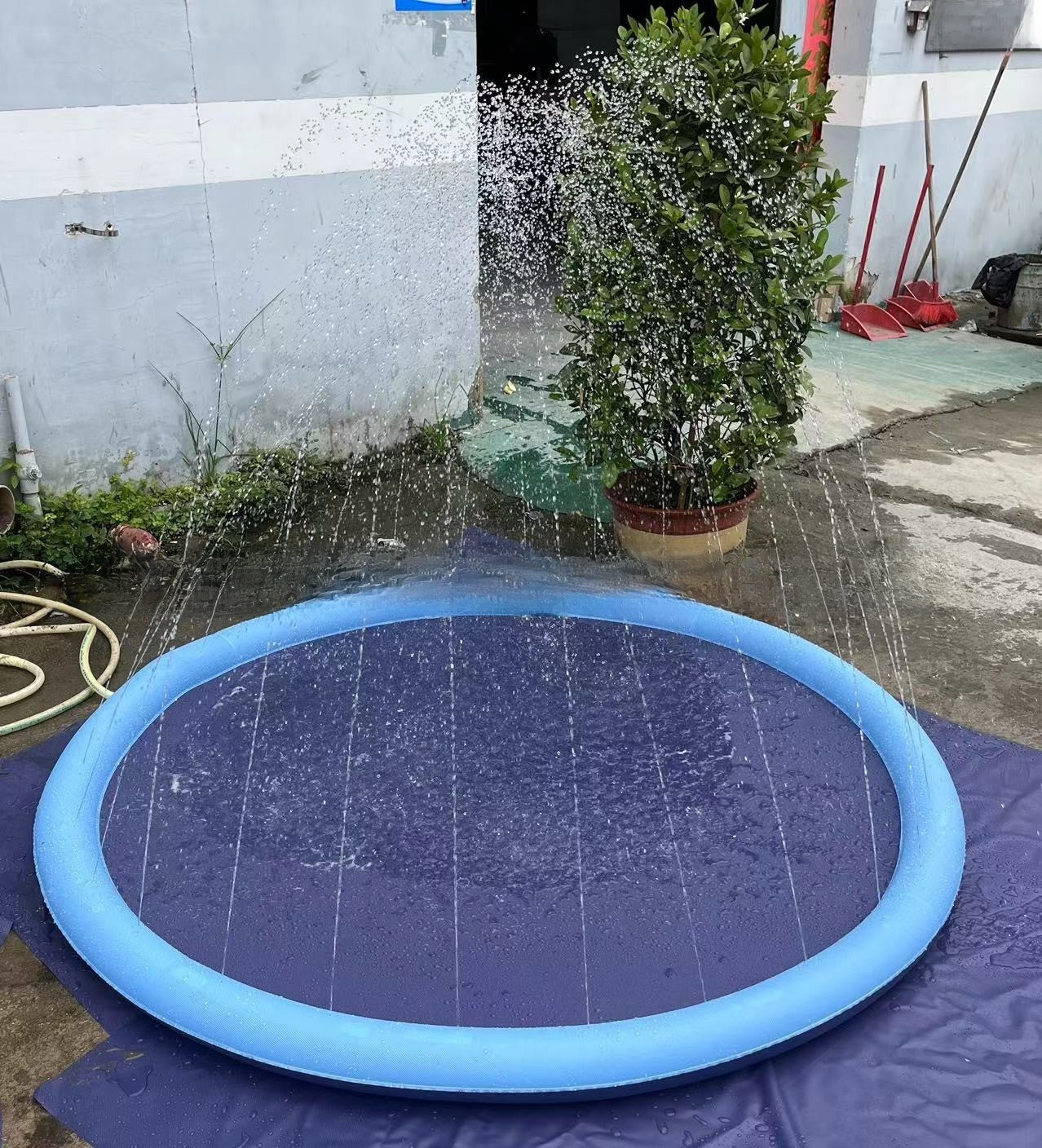 SHALLSHOPS™ Sprinkler Pad